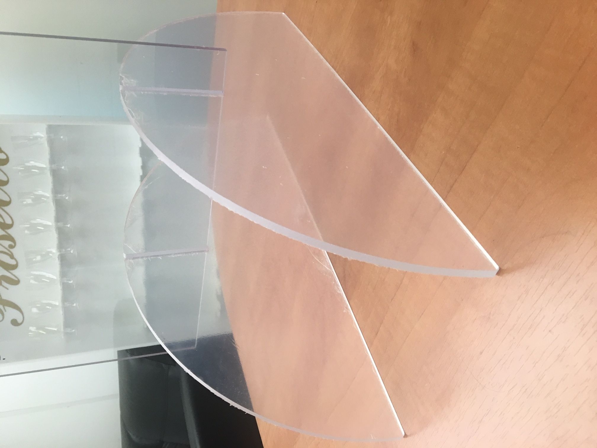 Screen Feet